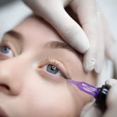 expert-makeup-application-in-a-beauty-salon-for-lo-2025-03-18-16-17-30-utc expert-makeup-application-in-a-beauty-salon-for-lo-2025-03-18-16-17-30-utc